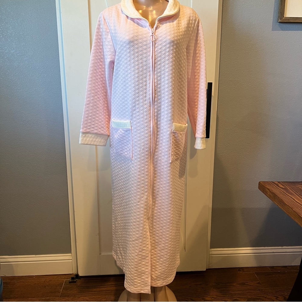 Cozy Pink S nightgown housecoat modest robe Pajamas full zip w/pockets FLAWED